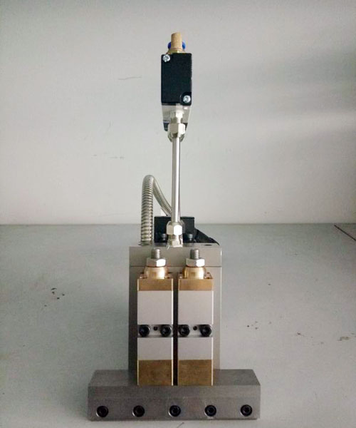 固定刮枪